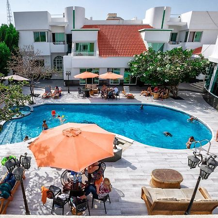 Al Khalidiah Resort Sardzsa Kültér fotó