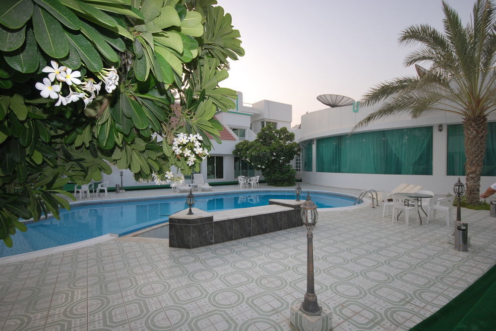 Al Khalidiah Resort Sardzsa Kültér fotó