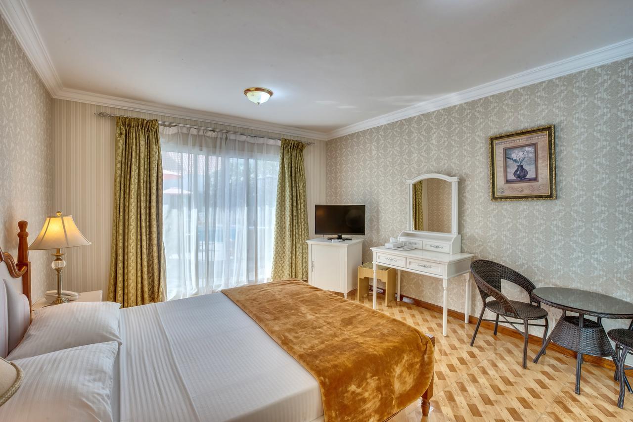 Al Khalidiah Resort Sardzsa Kültér fotó
