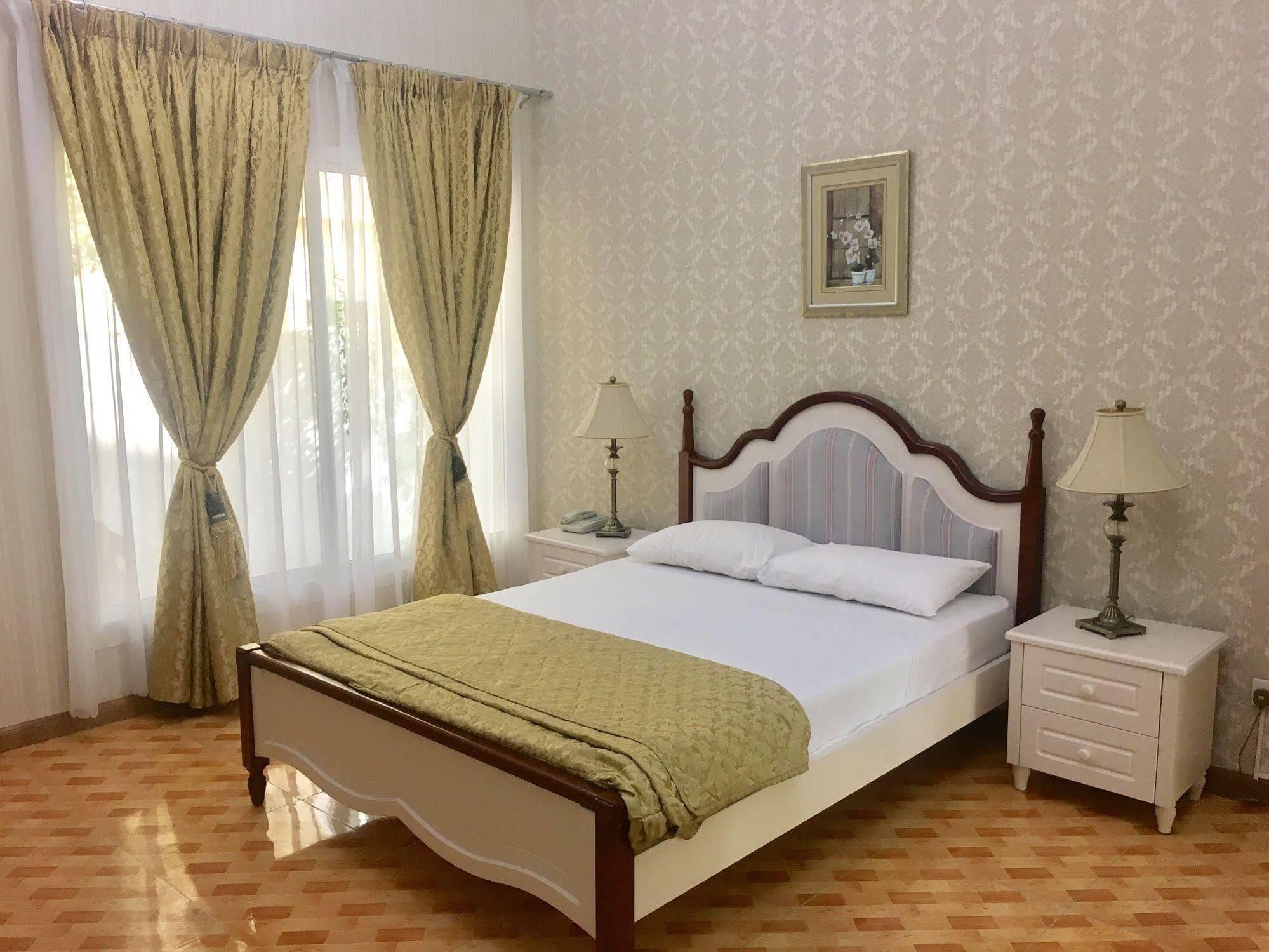 Al Khalidiah Resort Sardzsa Kültér fotó